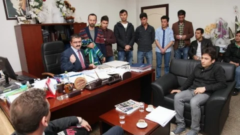 Afgan Öğrencilerden Rektör Bağcı'ya Ziyaret