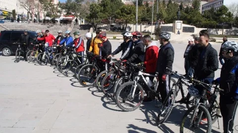Yozgat'tan Yerköy'e Bisiklet Turu Düzenlendi