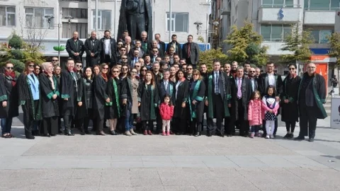 Aksaray'da Avukatlar Günü Kutlandı