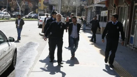 Diyarbakır'da İntihar Girişimi