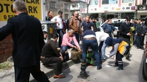 Gölcük'te Alacak Verecek Tartışması