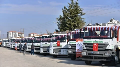 Yeşilyurt Belediyesi Yıl Dönümünü Kutladı