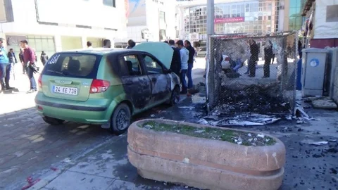 Erzincan'da Otomobil Yangını