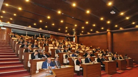 Ortahisar'da Encümen Seçimi Yapıldı