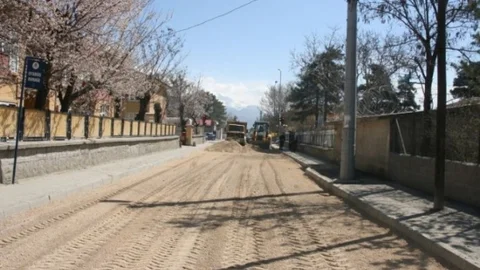 Erzincan'da Asfalt Yenileme Çalışması