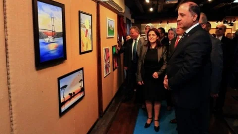 Amasya'da Resim Sergisi Açıldı