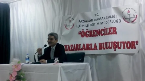 Pazarlar'da Öğrencilerle Yazar Buluşması