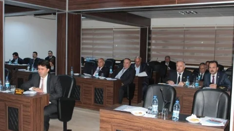 Sinop'ta 100 Maddelik Meclis Toplantısı