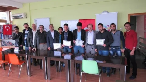 Çanakkale'de Misafir Öğrencilere Belgeleri Verildi