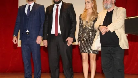 Gaziemir'de Kaçış 1950 Filmi Gösterimi