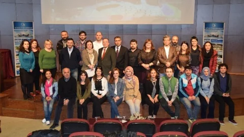 Düzce'de Sanat Paneli Gerçekleşti