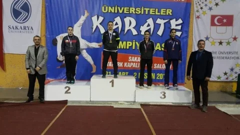 Düzce Üniversitesi'nden Karate Başarısı
