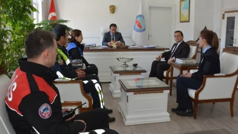 Tatvan'da Polis Haftası Kutlaması