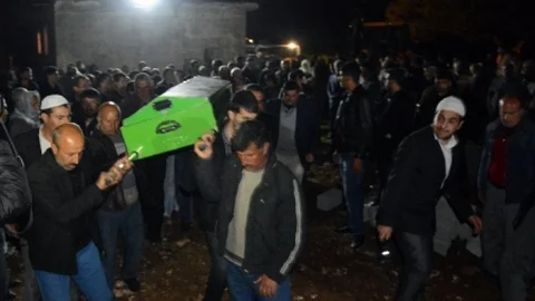 Osmaniye'deki Kazada Hayatını Kaybedenlerin Cenazesi Nusaybin'de Toprağa Verildi