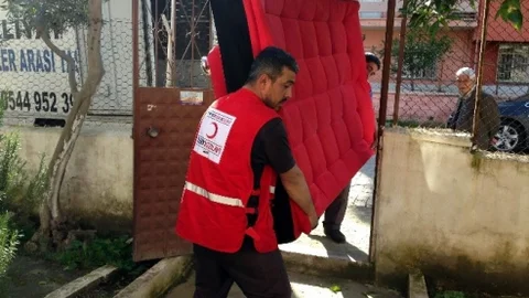 Aydın'da Kızılay'dan Yardım