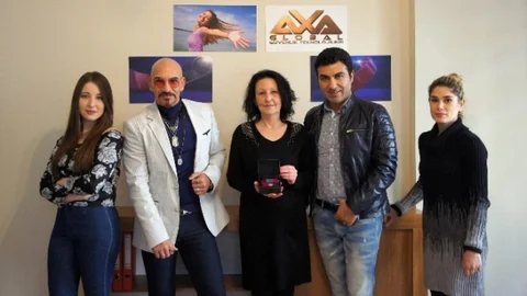 Kadınlar İçin Çipli Koruma Sistemi