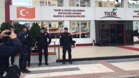 Manisa'da Usulsüz Kredi Operasyonu