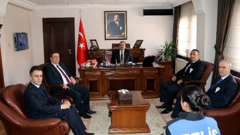 Hakkari'de Emniyet Müdürü Ziyareti