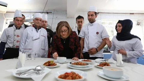 Fatma Şahin'den Kursiyerlere Ziyaret