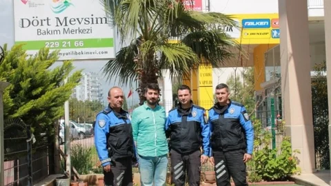 Antalya'da Polis Ziyaretleri Gerçekleşti
