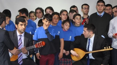 Emniyet Müdürü ve Kaymakamdan Otizmli Çocuklara Ziyaret