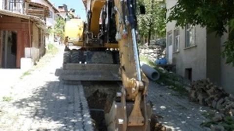 Keles'te Altyapı Yenileniyor