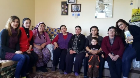 Yozgat'ta Kadınlara Hayvan Bakımı Eğitimi Veriliyor