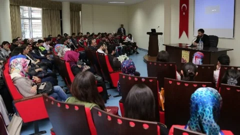 Ordu'da Cemil Meriç Konferansı Yapıldı