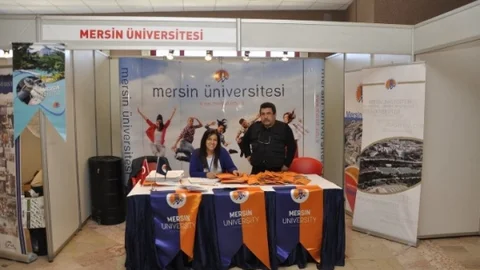 Mersin Üniversitesi Karadeniz'de Tanıtım Yaptı