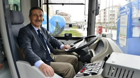 Tepebaşı Elektrikli Otobüsle Tanışıyor