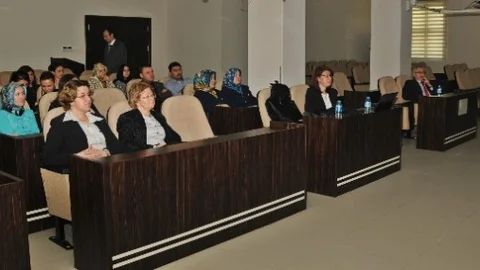 Mustafakemalpaşa'da Obezite Eğitimi Verildi