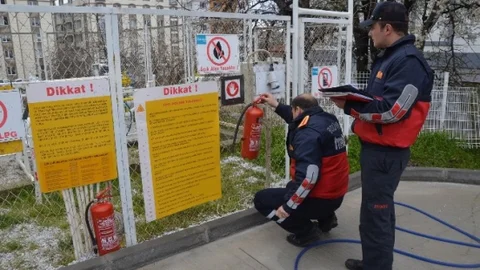 Bozüyük'te Akaryakıt İstasyonları Denetleniyor