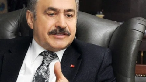 Veysel Eroğlu'ndan İzmir Adaylık Açıklaması