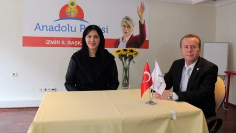 İzmir'de İlk Trans Milletvekili Adayı