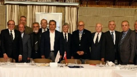 Antalya'da Eğitim Gönüllüleriyle Buluşma