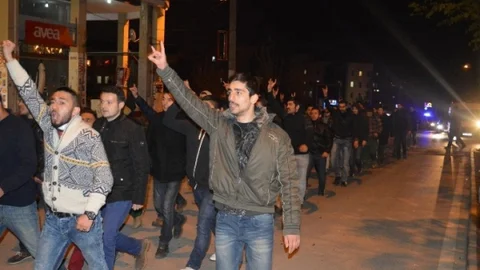 Bursa'da Öğrenci Yürüyüşü