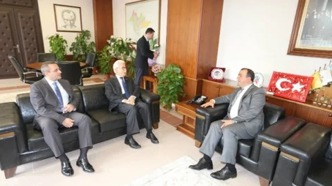 Efeler Belediyesi'nden Emniyet Ziyareti