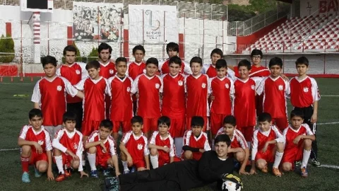 Bayraklı'da Genç Futbolcular Yetişiyor