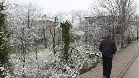 Karabük'te Nisan Ayında Kar Yağdı