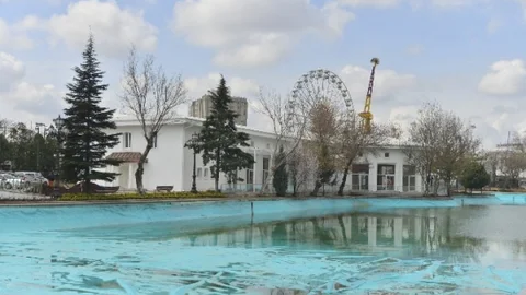 Gençlik Parkı'ndaki Nikah Salonu Yenileniyor