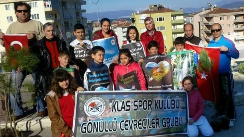 Minik Tekvandocular Fidan Dikti