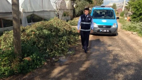 Kumluca'da Sera Atıklarına Ceza Uygulandı