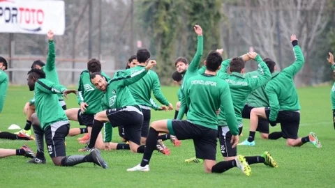 Denizlispor Antalyaspor Maçına Hazırlanıyor