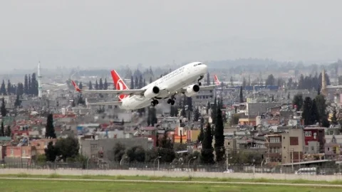 Adana Havalimanı Yolcu Kapasitesini Üç Kat Arttırdı