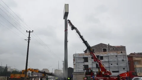 Bursa Gemlik'te Baz İstasyonu Yıkımı