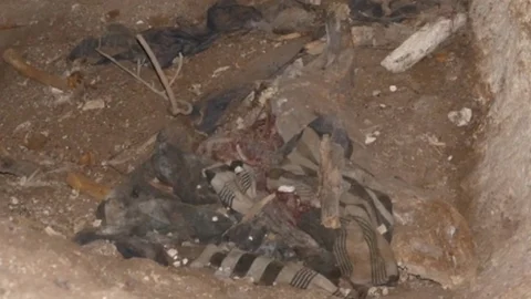 Mardin'de Mağarada Kemik Bulundu