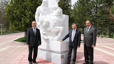 Doğan Mevlana'dan Pedagojik Öğretiler Paylaştı