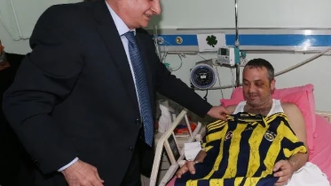 Fenerbahçe'den Yaralı Şoföre Ziyaret