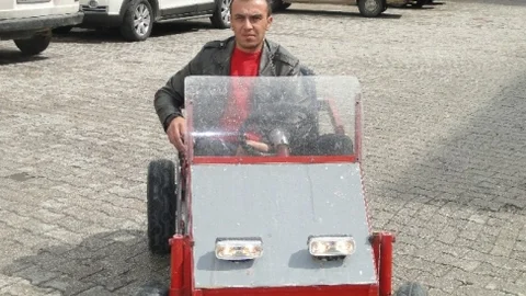 Kayseri'de Oğluyla Gezmek İçin Araç Yaptı