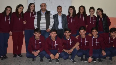 Çağatay'dan Halkoyunlarına Destek